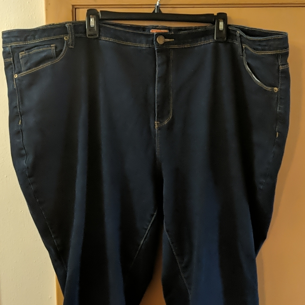 Modcloth Women’s Plus Size Boot Cut 4X Jeans Dark Wash